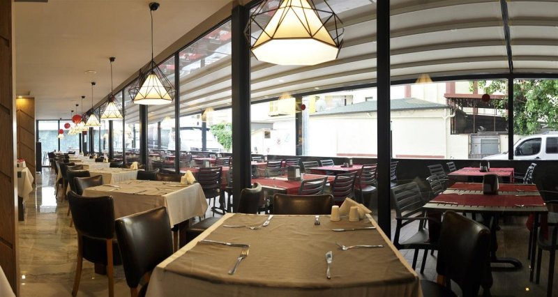 Alanya utazás Oba Star Hotel