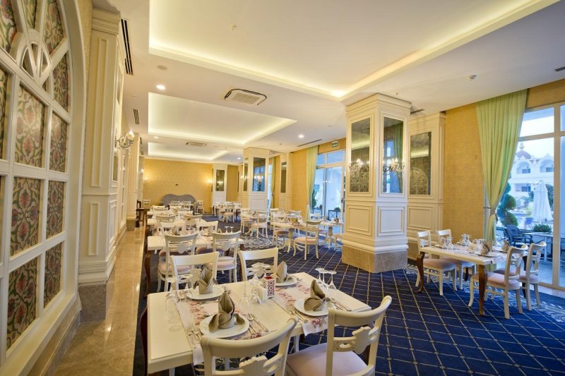 Oz Hotels Side Premium Side