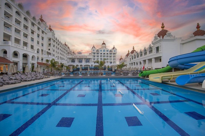 Oz Hotels Side Premium Side