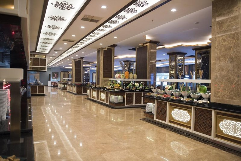 Alanya utazás Oz Hotels Sui