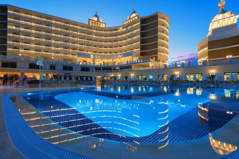 Alanya utazás Oz Hotels Sui