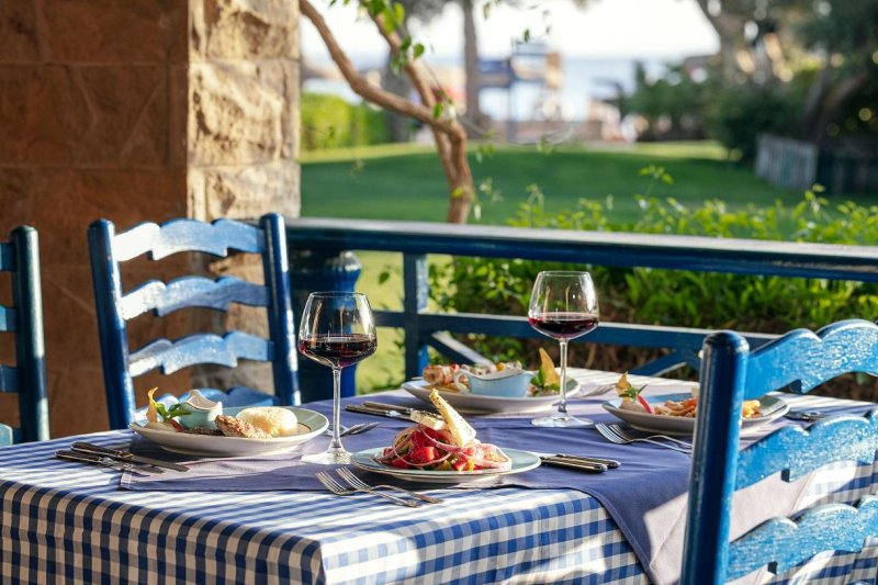 Hurghada utazás Palm Royale Resort