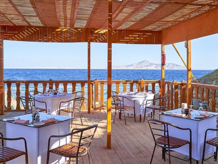 Sharm El-Sheikh utazás Parrotel Beach Resort