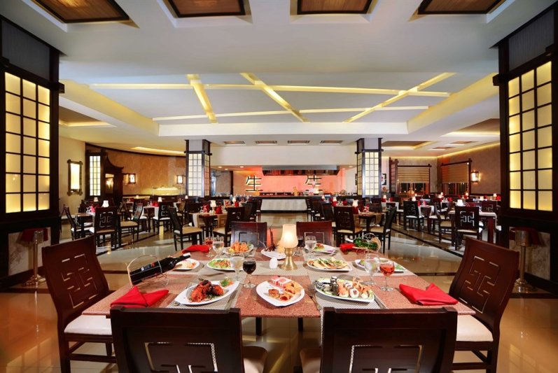 Hurghada utazás Pickalbatros Albatros Palace Resort