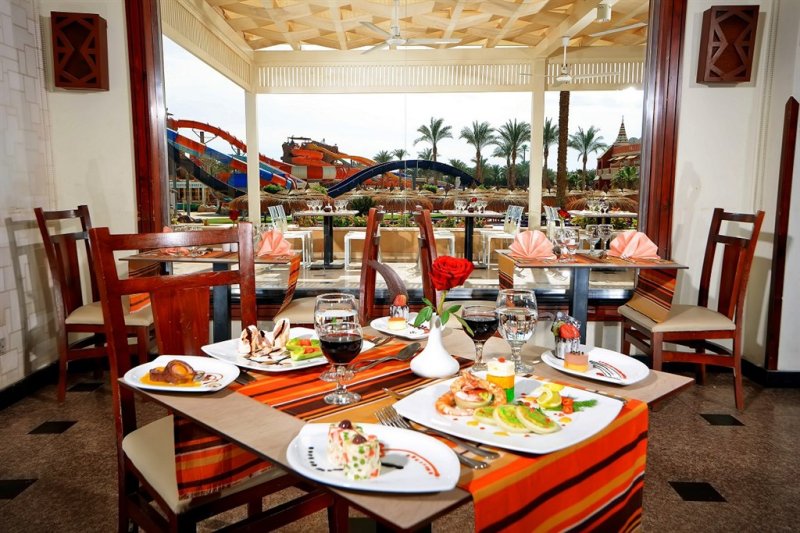 Sharm El-Sheikh utazás Pickalbatros Aqua Blu Resort