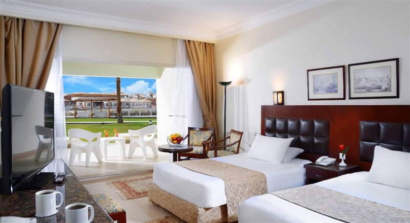 Hurghada utazás Pickalbatros Dana Beach Resort