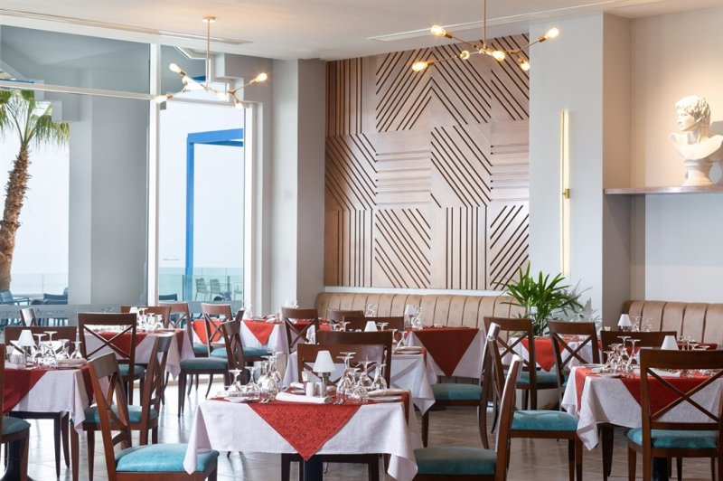 Sharm El-Sheikh utazás Pickalbatros Palace Resort