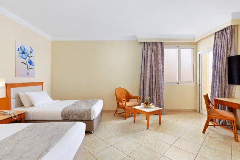 Sharm El-Sheikh utazás Pickalbatros Royal Grand Resort