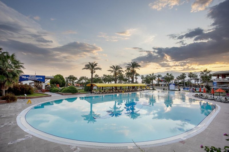 Belek utazás Pine Beach Belek