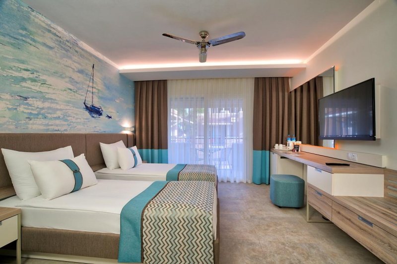 Kemer utazás Pirates Beach Club