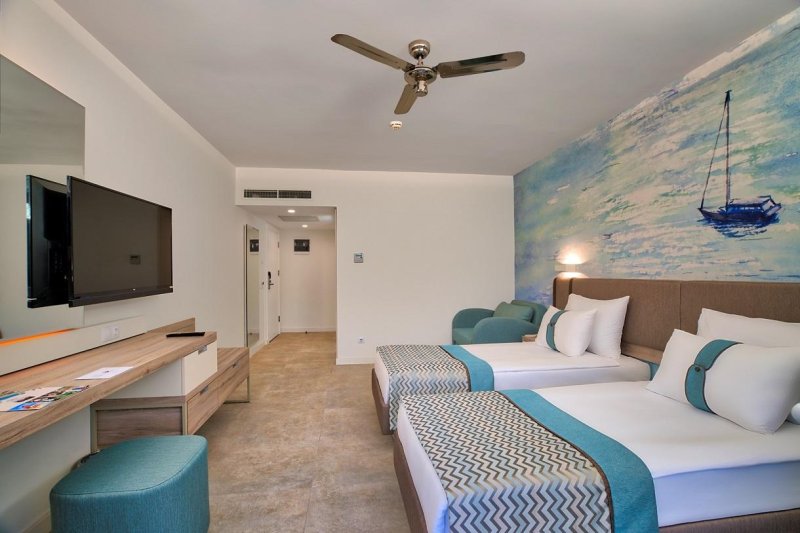 Kemer utazás Pirates Beach Club