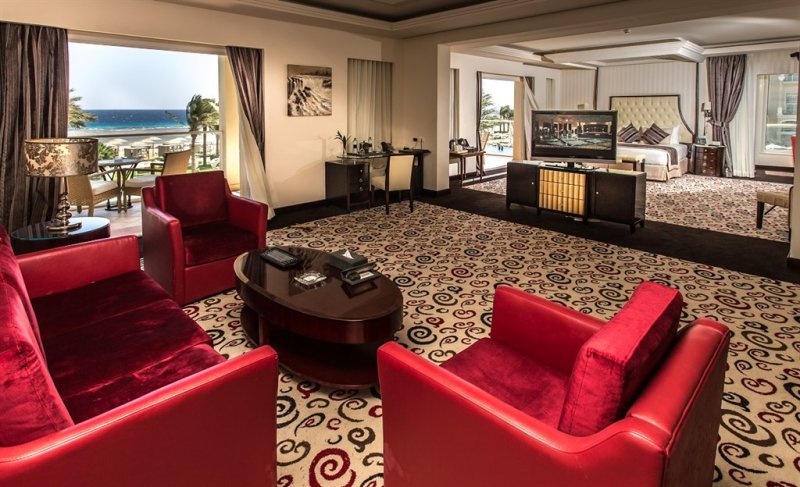 Hurghada utazás Premier Le Reve