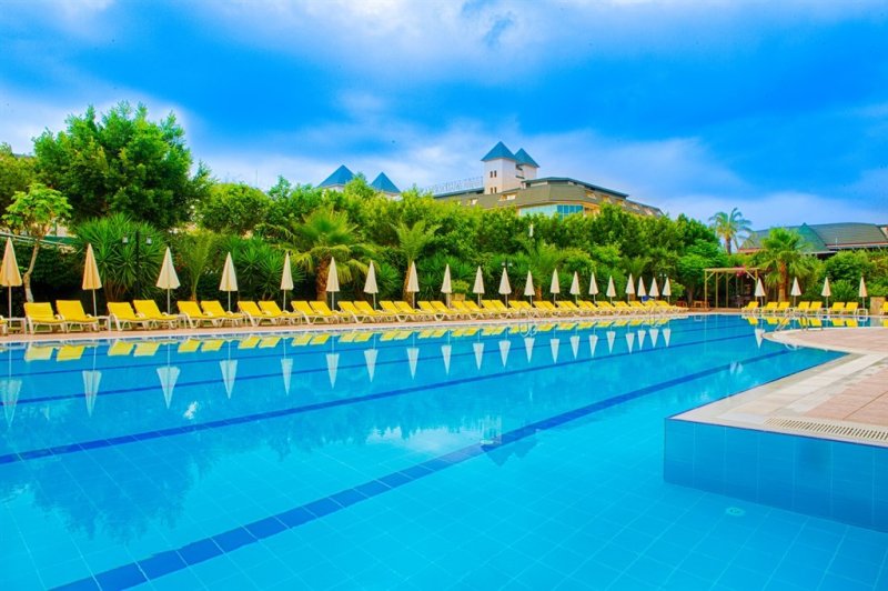 Alanya utazás Primasol Telatiye Resort Hotel