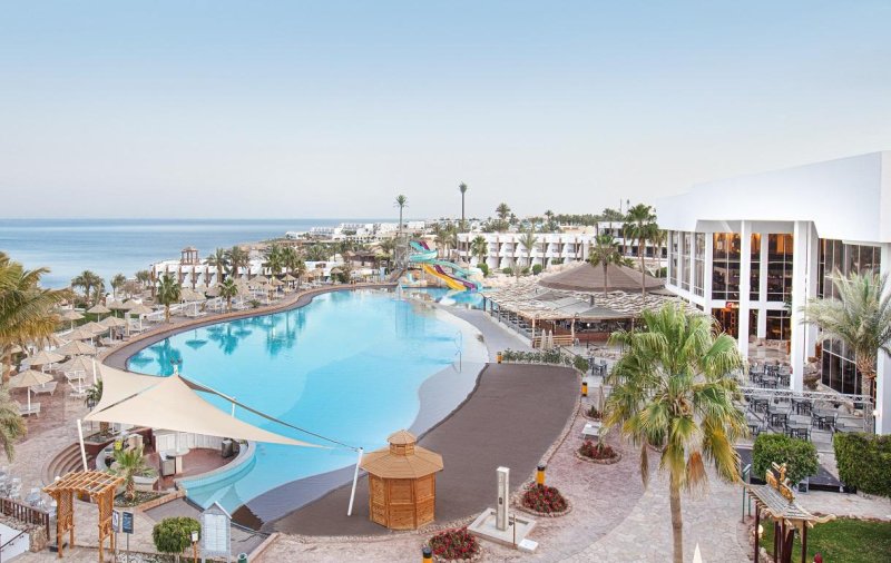 Sharm El-Sheikh utazás Pyramisa Beach Resort
