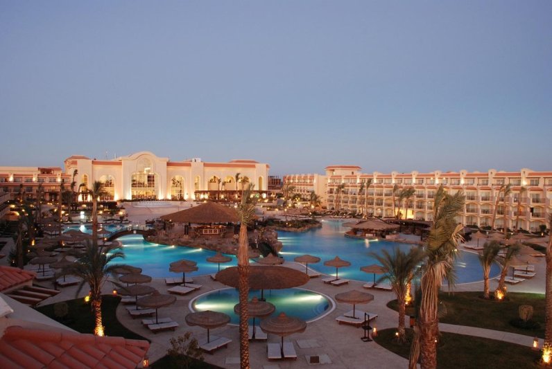 Hurghada utazás Pyramisa Sahl Hasheesh