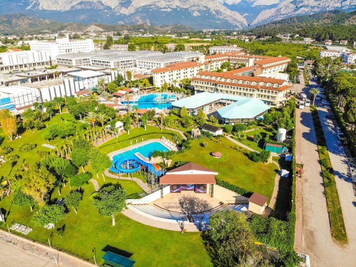 Kemer utazás Queens Park Le Jardin Resort