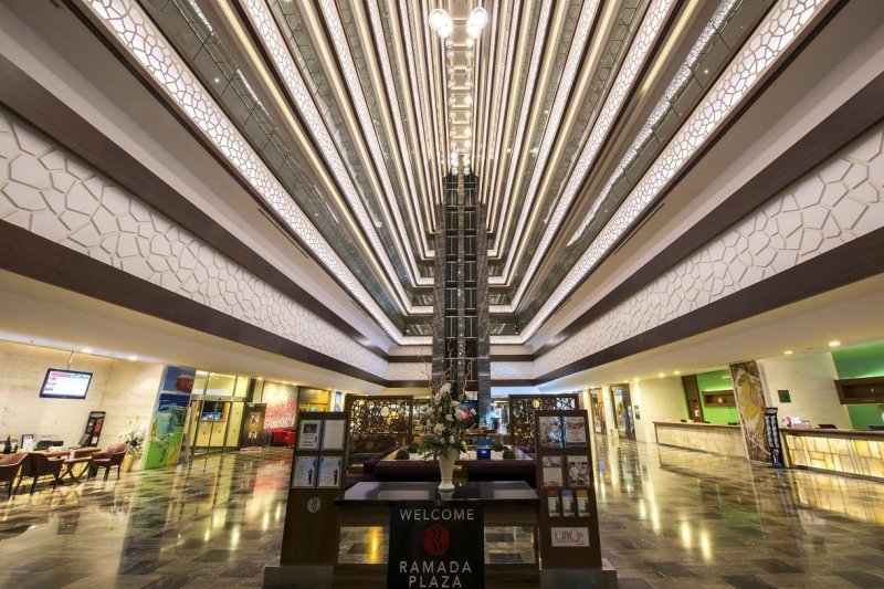 Antalya utazás Ramada Plaza Antalya