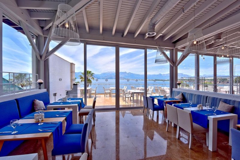 Antalya utazás Ramada Plaza Antalya