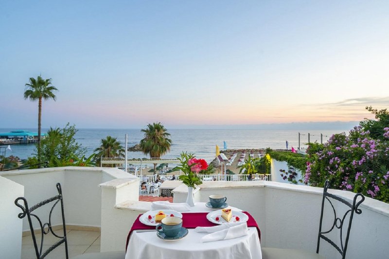 Alanya utazás Ramira Beach