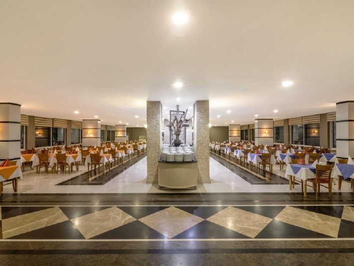 Kemer utazás Ring Beach Hotel 