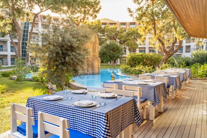 Kemer utazás Rixos Sungate