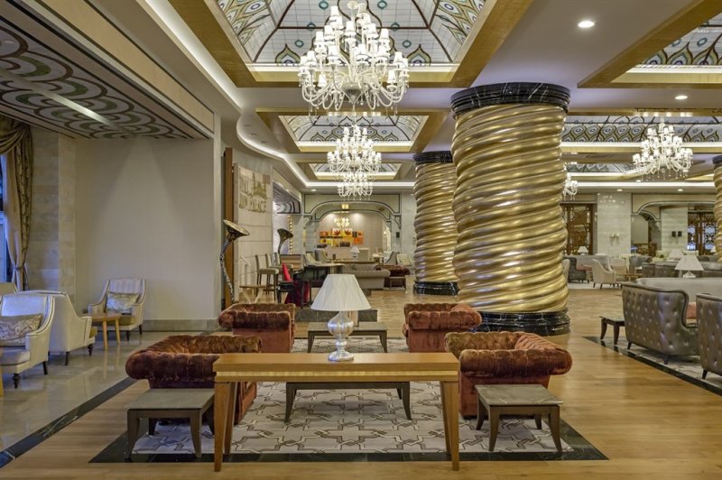 Antalya utazás Royal Holiday Palace