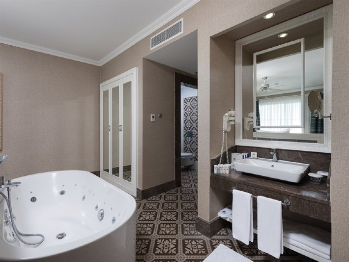 Alanya utazás Rubi Platinum Resort & Spa