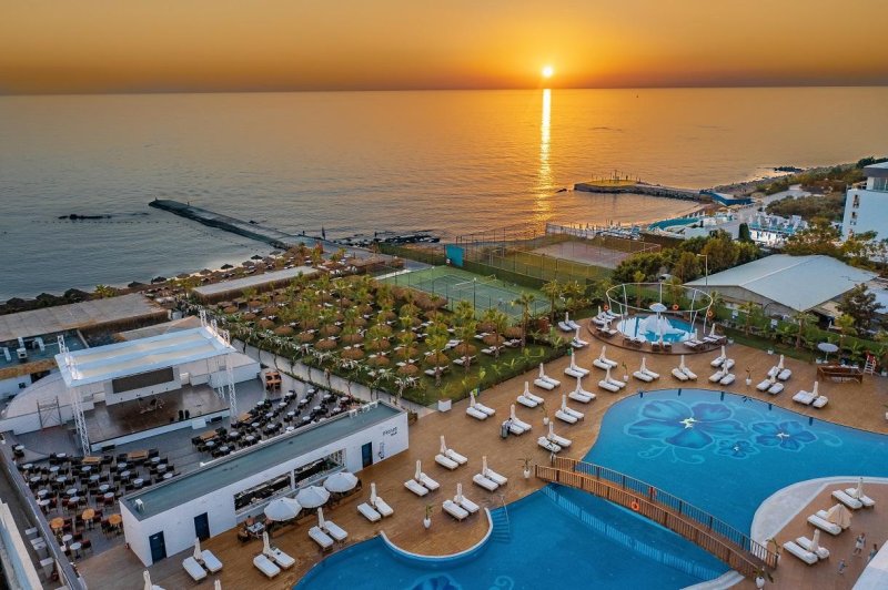 Alanya utazás Rubi Platinum Sign