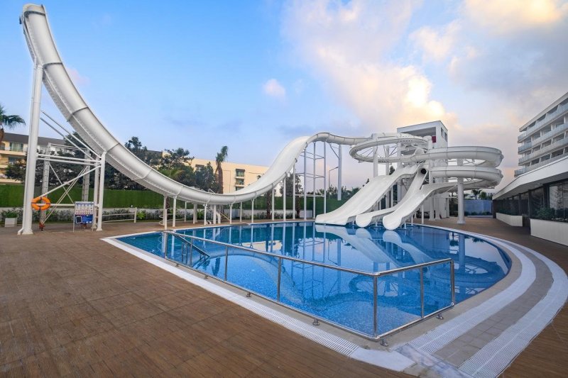Alanya utazás Rubi Platinum Sign