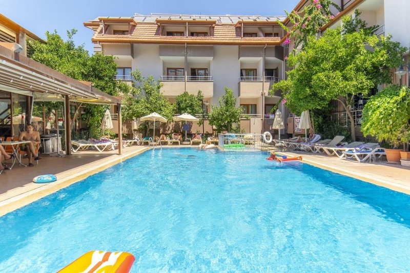 Side utazás Selenium Hotel