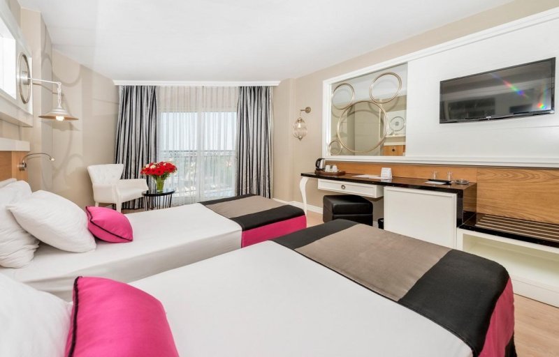 Side utazás Serenis Hotel