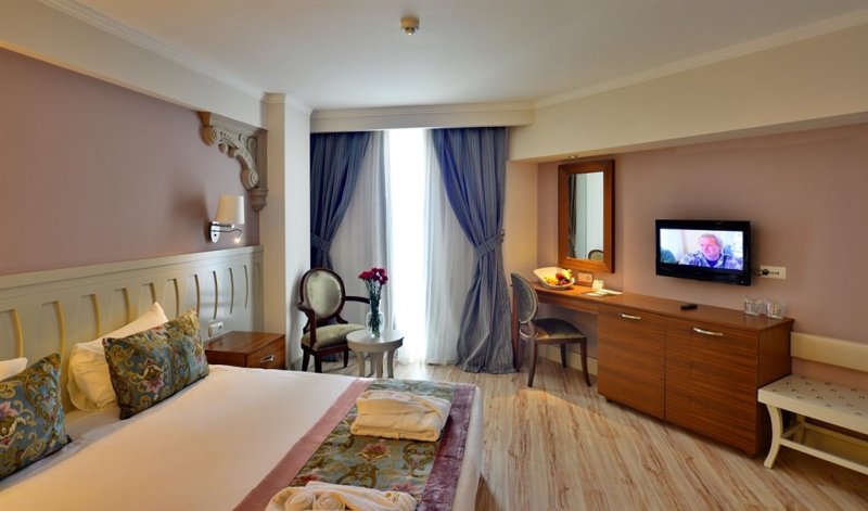 Side utazás Side Crown Serenity