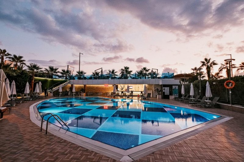 Alanya utazás Sunprime C-lounge