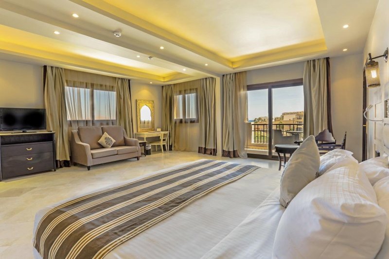 Sharm El-Sheikh utazás Sunrise Arabian Beach Resort