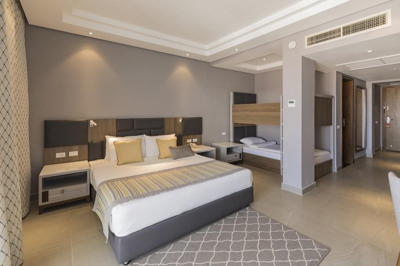 Sharm El-Sheikh utazás Sunrise Diamond Beach Resort