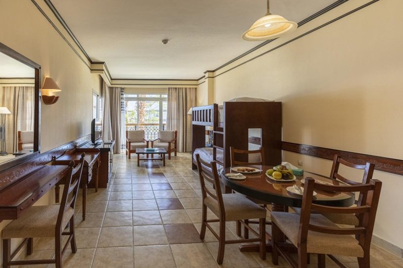 Sharm El-Sheikh utazás Sunrise Remal Resort