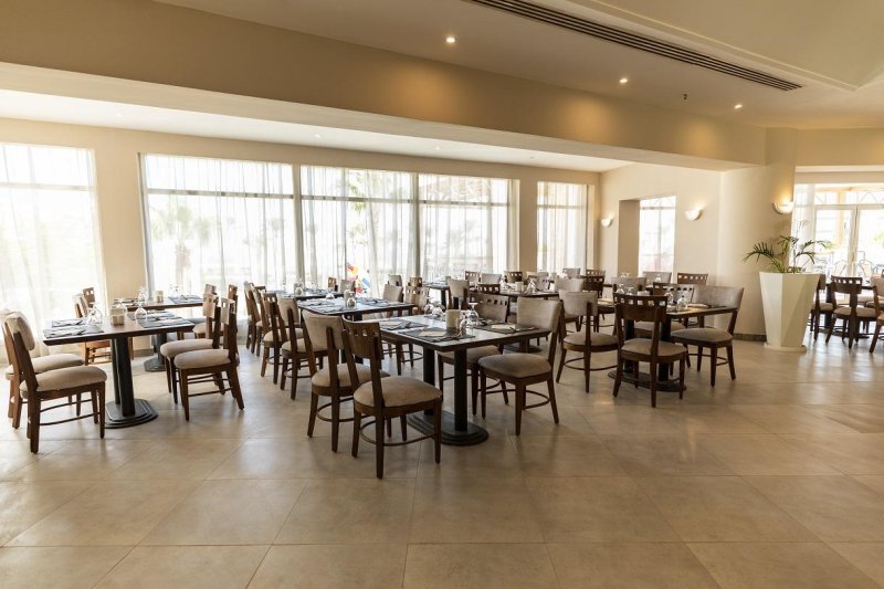 Sharm El-Sheikh utazás Sunrise Remal Resort