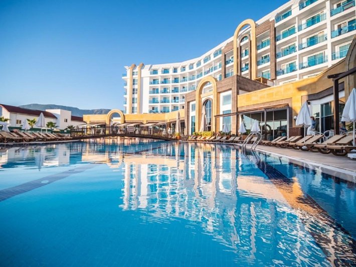 Alanya utazás The Lumos Deluxe Resort & Spa