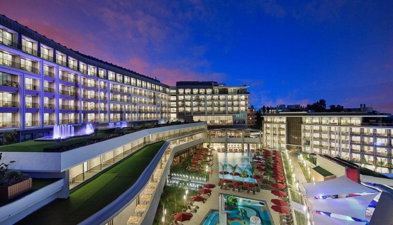 The Sense De Luxe Hotel Side