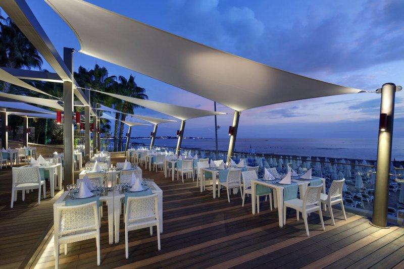 The Sense De Luxe Hotel Side