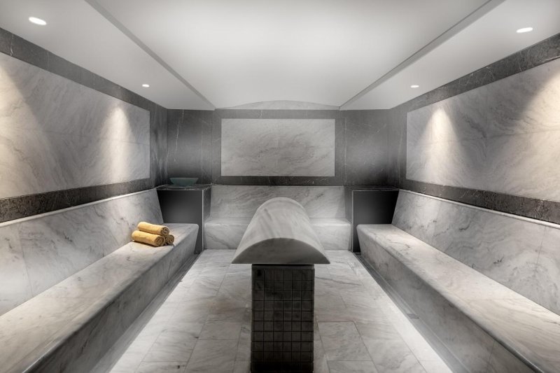 Antalya utazás Titanic Deluxe Lara