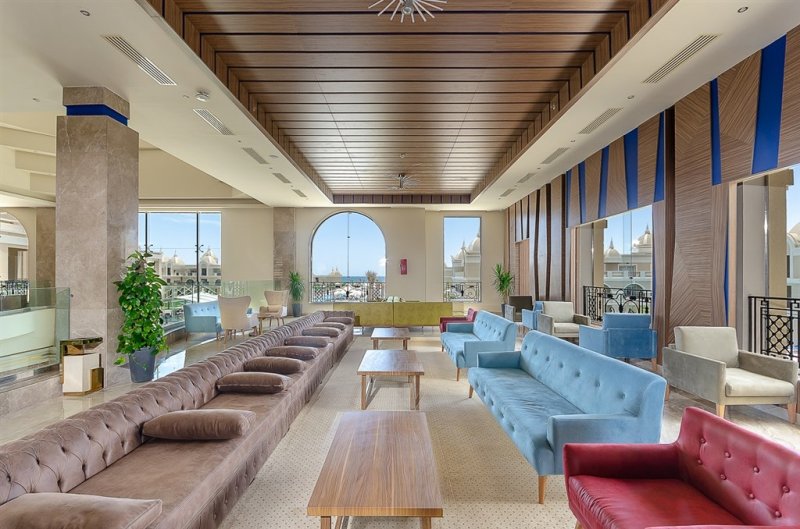 Hurghada utazás Titanic Royal