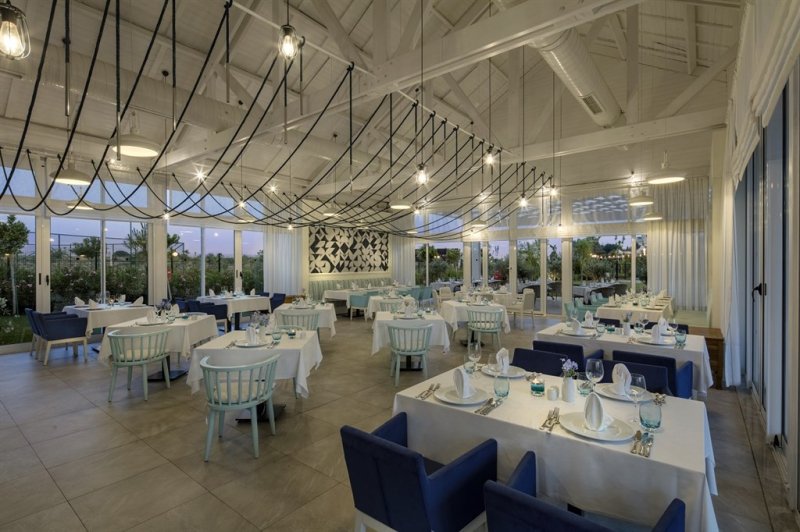 Antalya utazás Trendy Lara Hotel