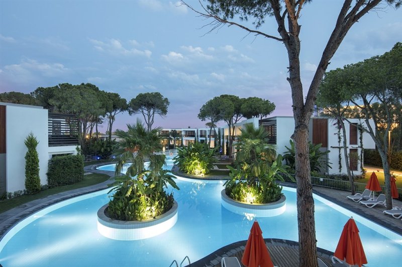 Antalya utazás Trendy Lara Hotel