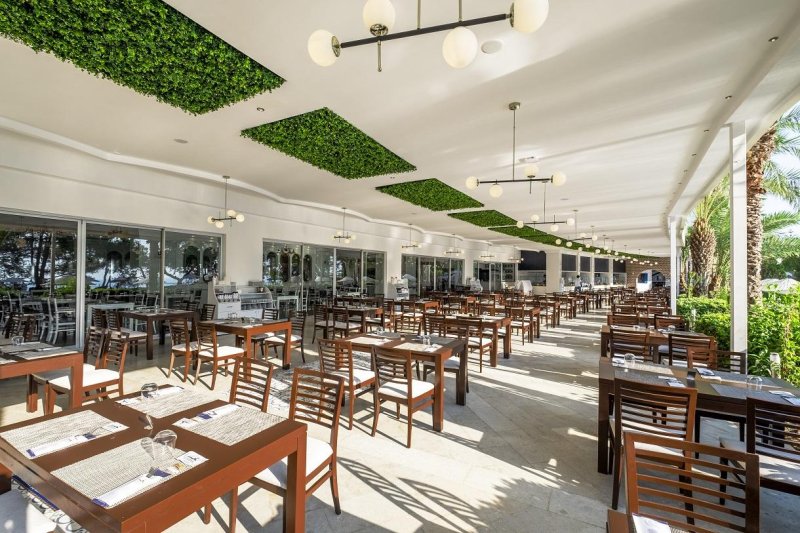 Alanya utazás Utopia Beach Club