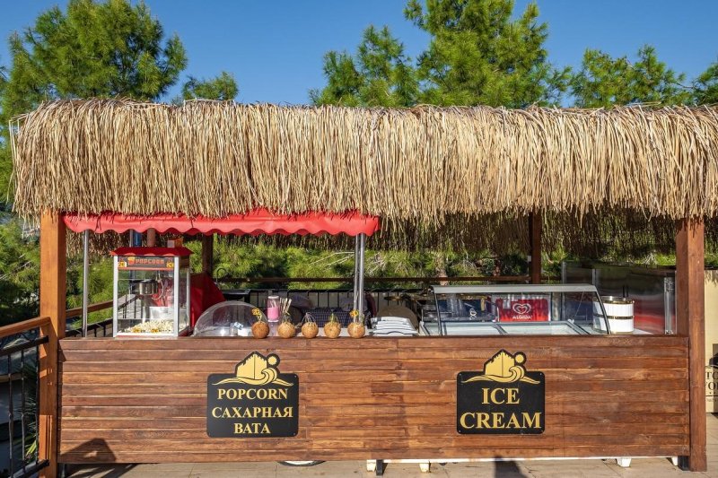 Alanya utazás Utopia World Hotel