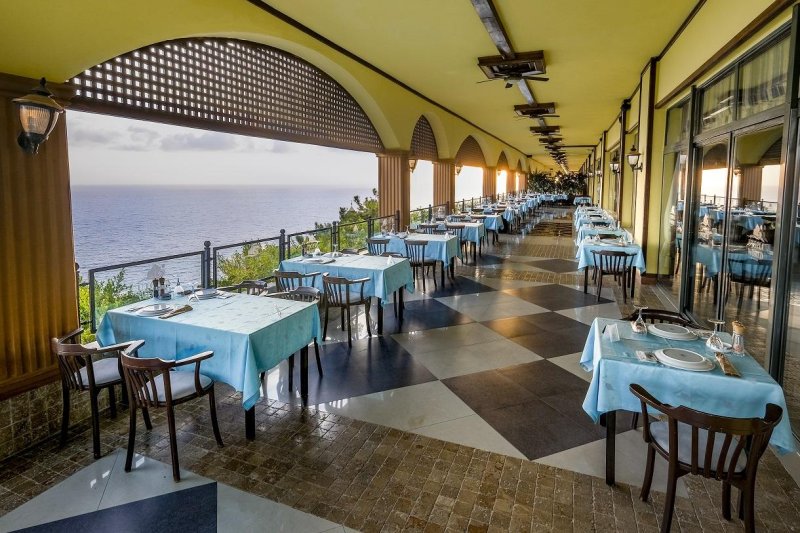 Alanya utazás Utopia World Hotel