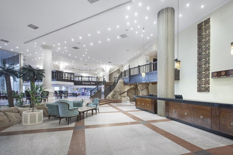 V Hotel ex.: Pyramisa Beach Resort Sharm El-Sheikh