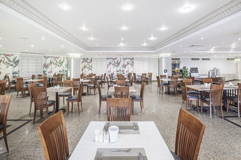V Hotel ex.: Pyramisa Beach Resort Sharm El-Sheikh