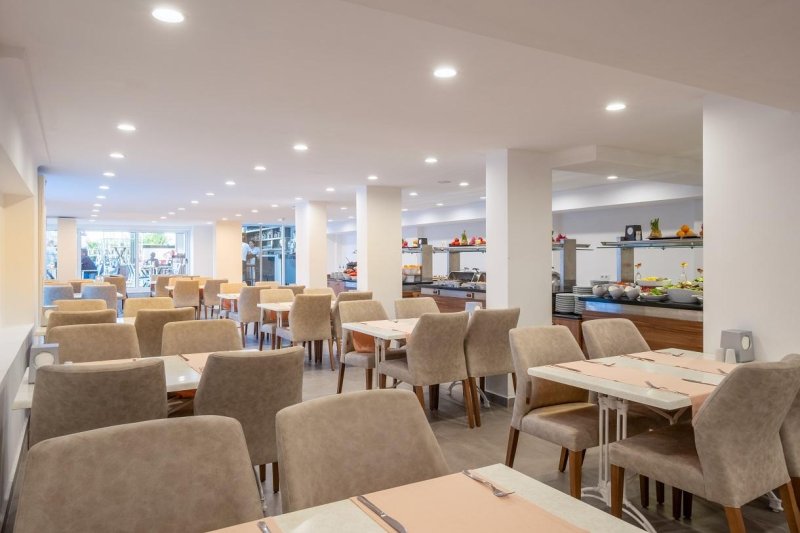 Kemer utazás Viking Beach Hotel